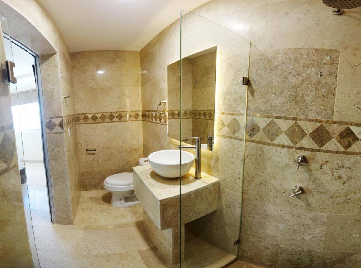 Real De La Pena Hotel 2 Ezequiel Montes Luaran gambar